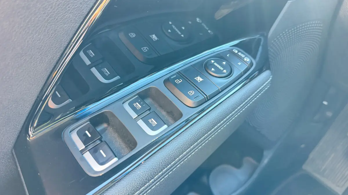 1.6 GDi Hybrid DynamicLine Airco/Ecc Leer Navi Camera