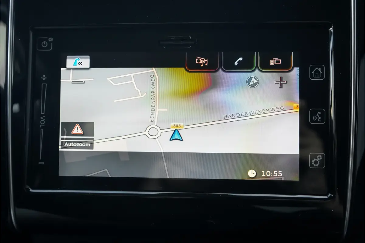 1.2 Style Smart Hybrid ACC Stoelverw 16" Lichtmetaal