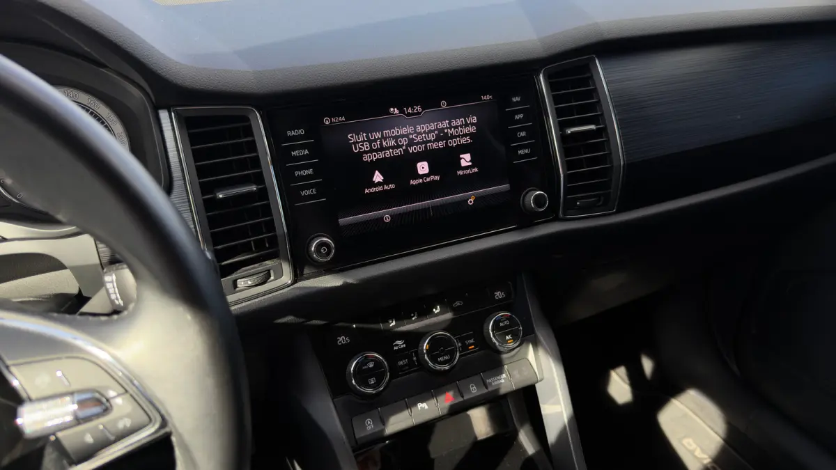 1.5 TSI Business Edition 150pk DSG/AUTO | Cruise Control | Trekhaak | Navigatie | Achteruitrijcamera | 18" |