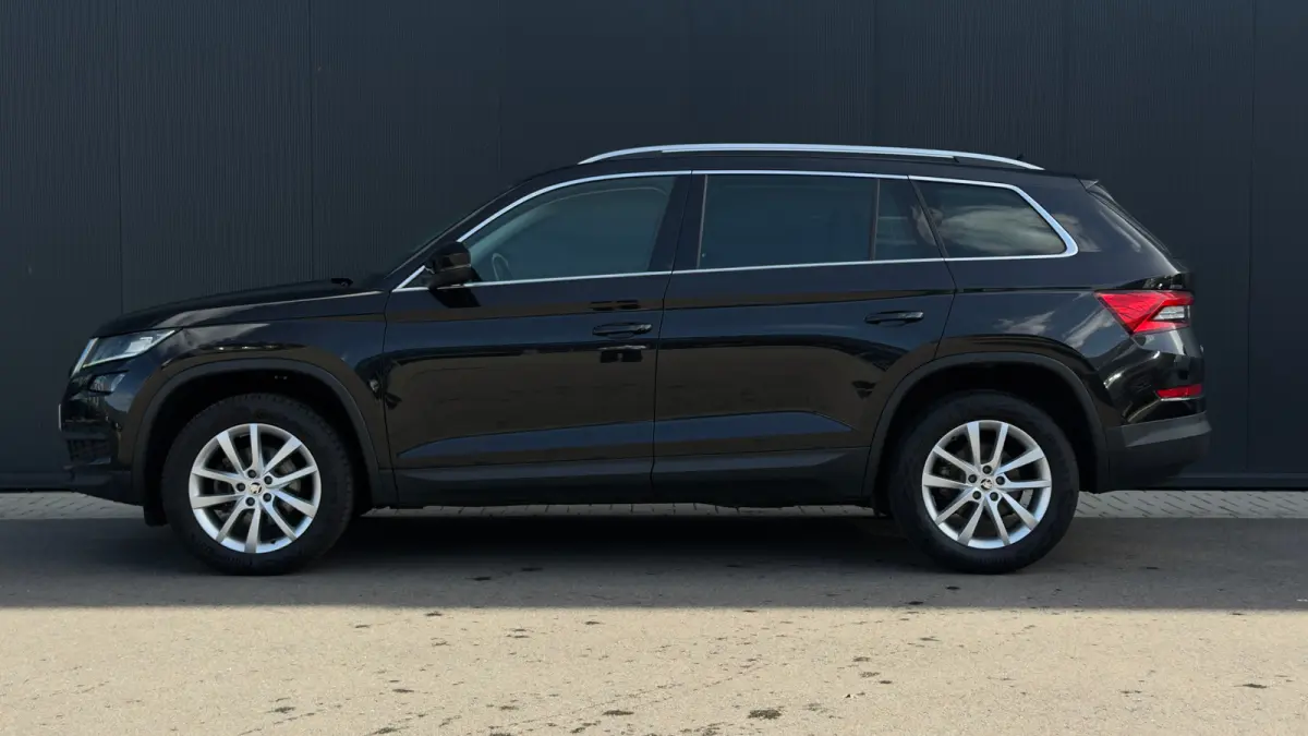 1.5 TSI Business Edition 150pk DSG/AUTO | Cruise Control | Trekhaak | Navigatie | Achteruitrijcamera | 18" |