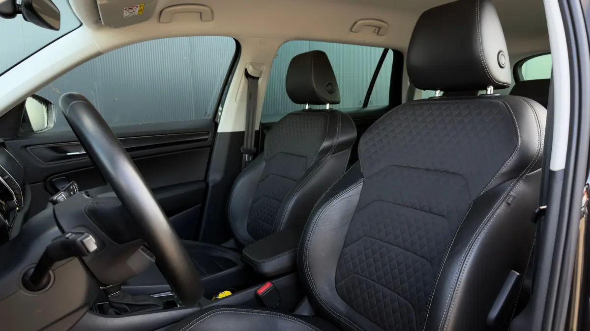 1.5 TSI Business Edition 150pk DSG/AUTO | Cruise Control | Trekhaak | Navigatie | Achteruitrijcamera | 18" |