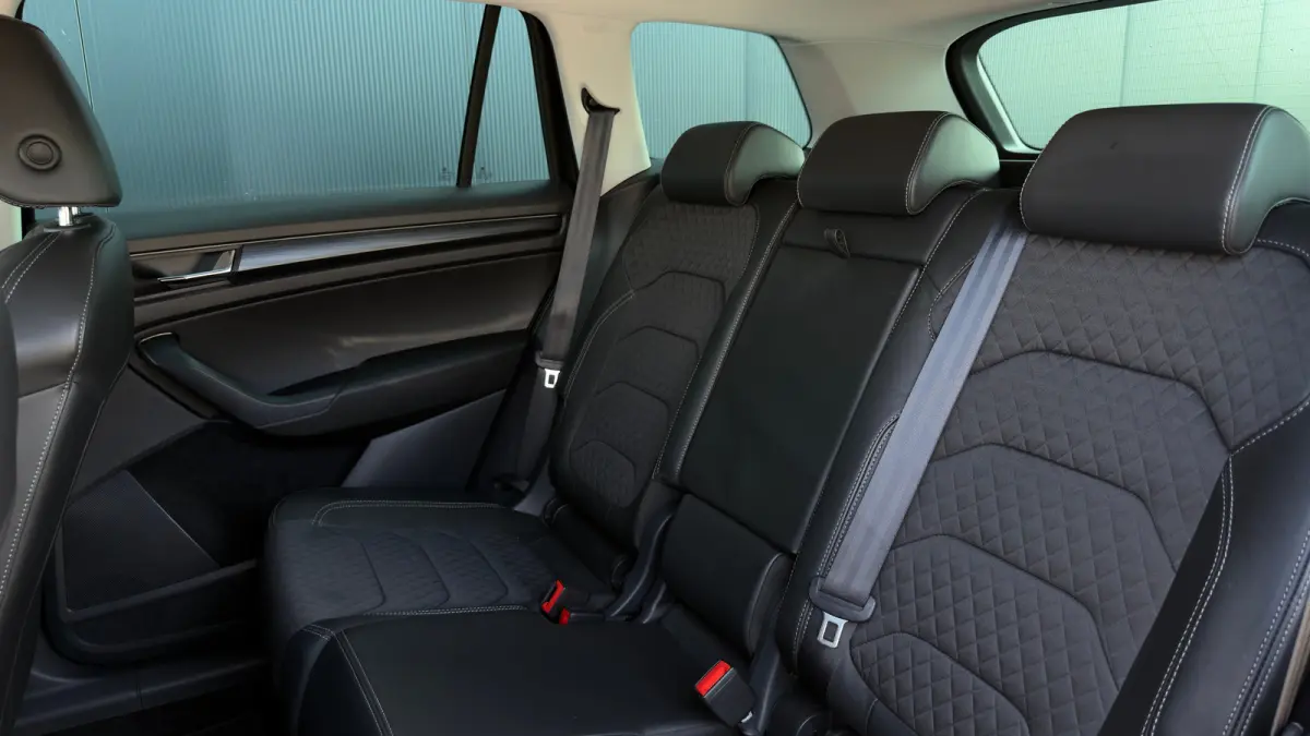 1.5 TSI Business Edition 150pk DSG/AUTO | Cruise Control | Trekhaak | Navigatie | Achteruitrijcamera | 18" |