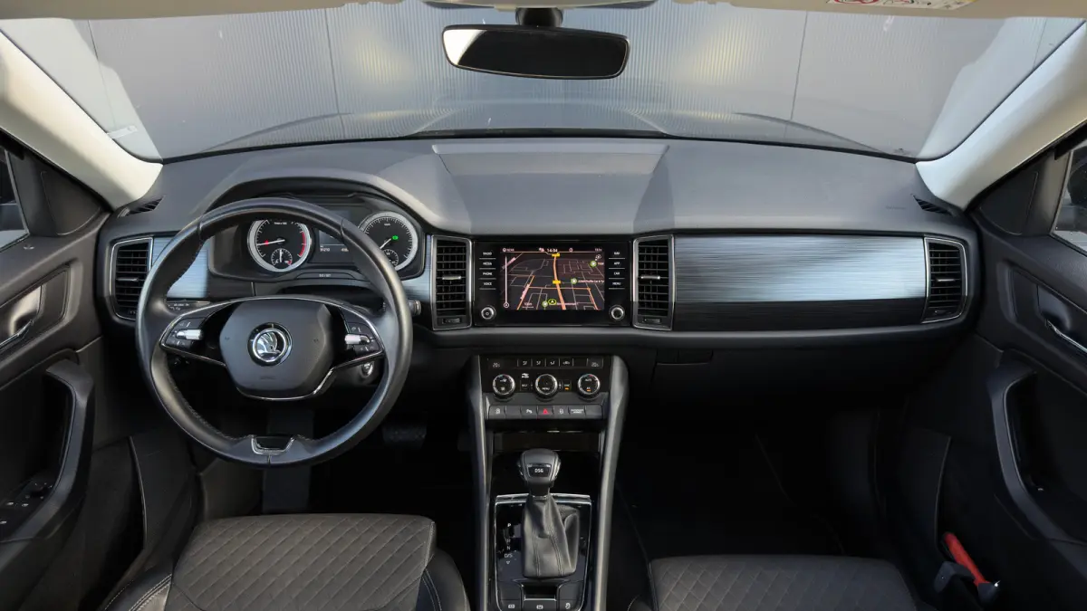 1.5 TSI Business Edition 150pk DSG/AUTO | Cruise Control | Trekhaak | Navigatie | Achteruitrijcamera | 18" |