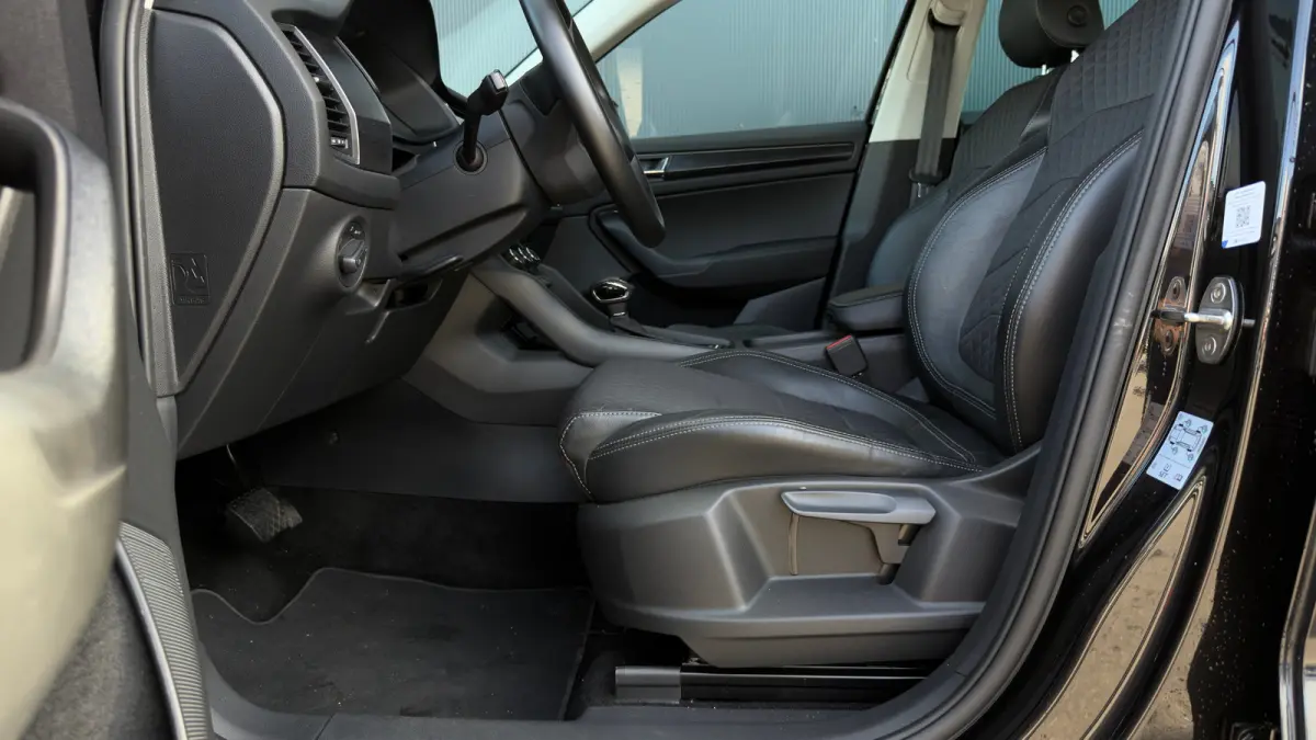1.5 TSI Business Edition 150pk DSG/AUTO | Cruise Control | Trekhaak | Navigatie | Achteruitrijcamera | 18" |