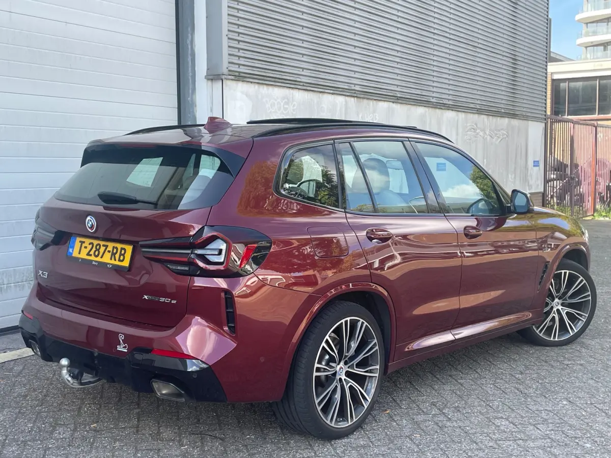 XDrive30e High Executive