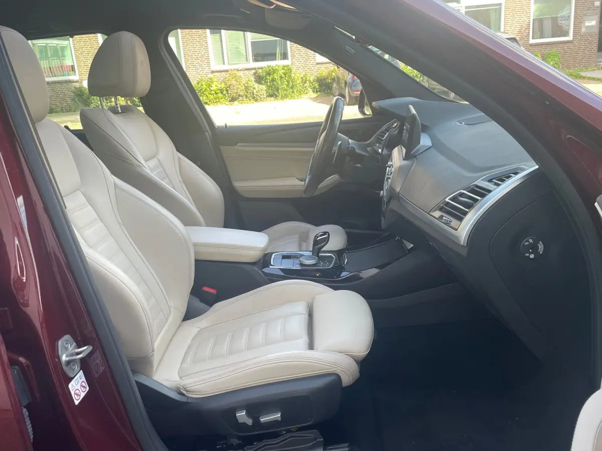 XDrive30e High Executive