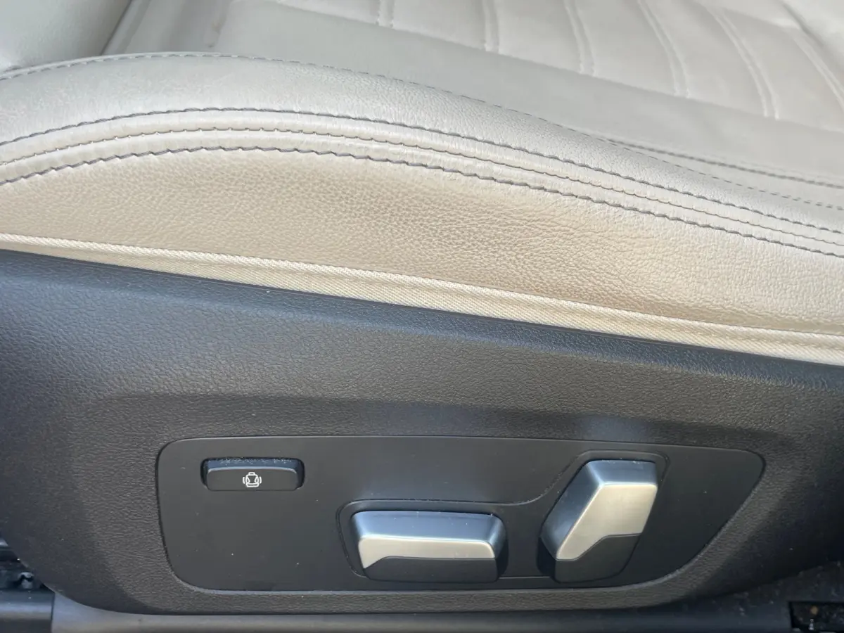 XDrive30e High Executive
