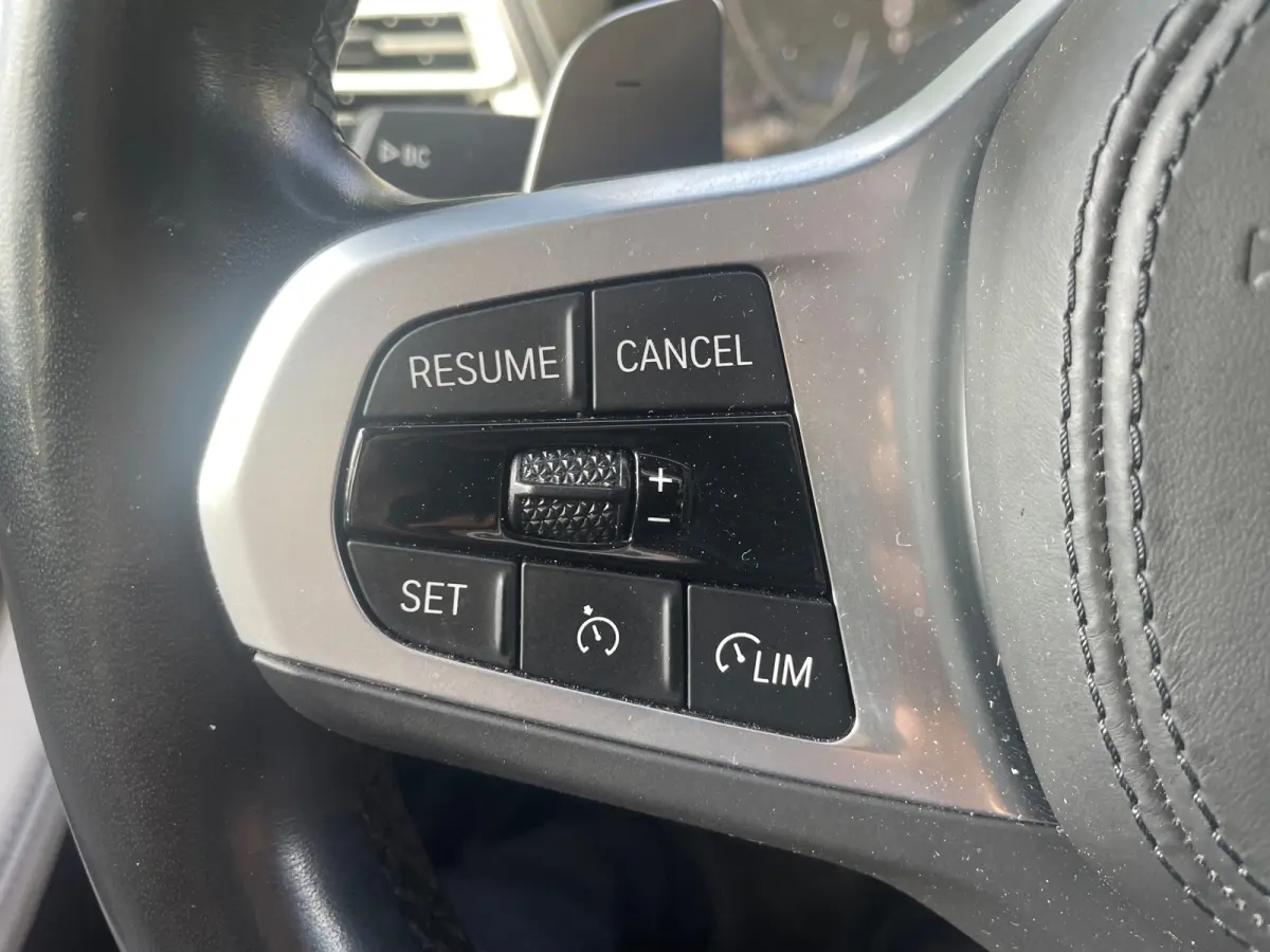 XDrive30e High Executive
