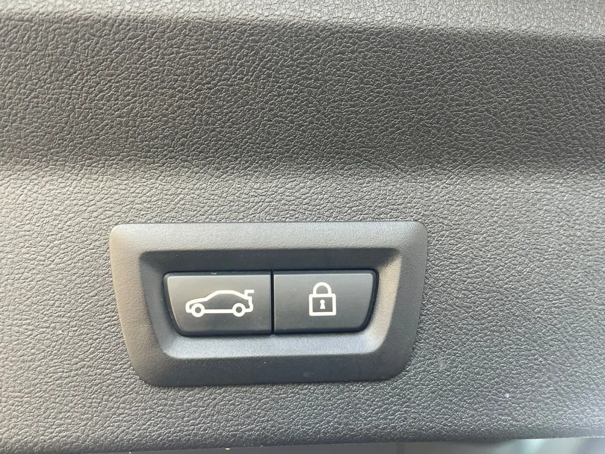 XDrive30e High Executive