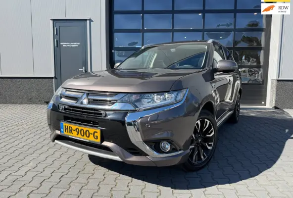 2.0 PHEV instyle+ 1 ste eigenaar en dealer onderhouden