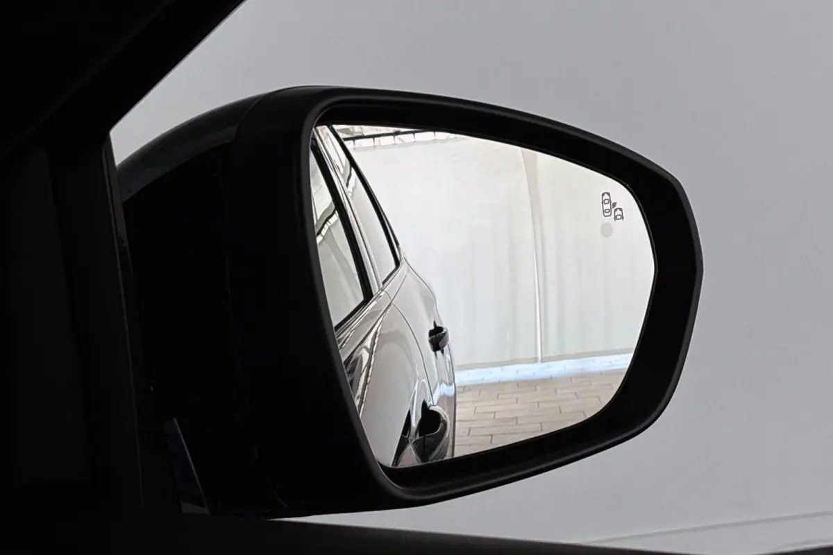 E-Tense 300 4x4 Etoile Pano Leder FOCAL Stoelverwarming&Ventilatie