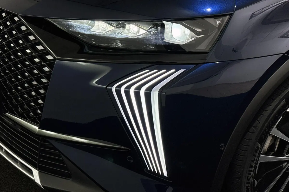 E-Tense 300 4x4 Etoile Pano Leder FOCAL Stoelverwarming&Ventilatie