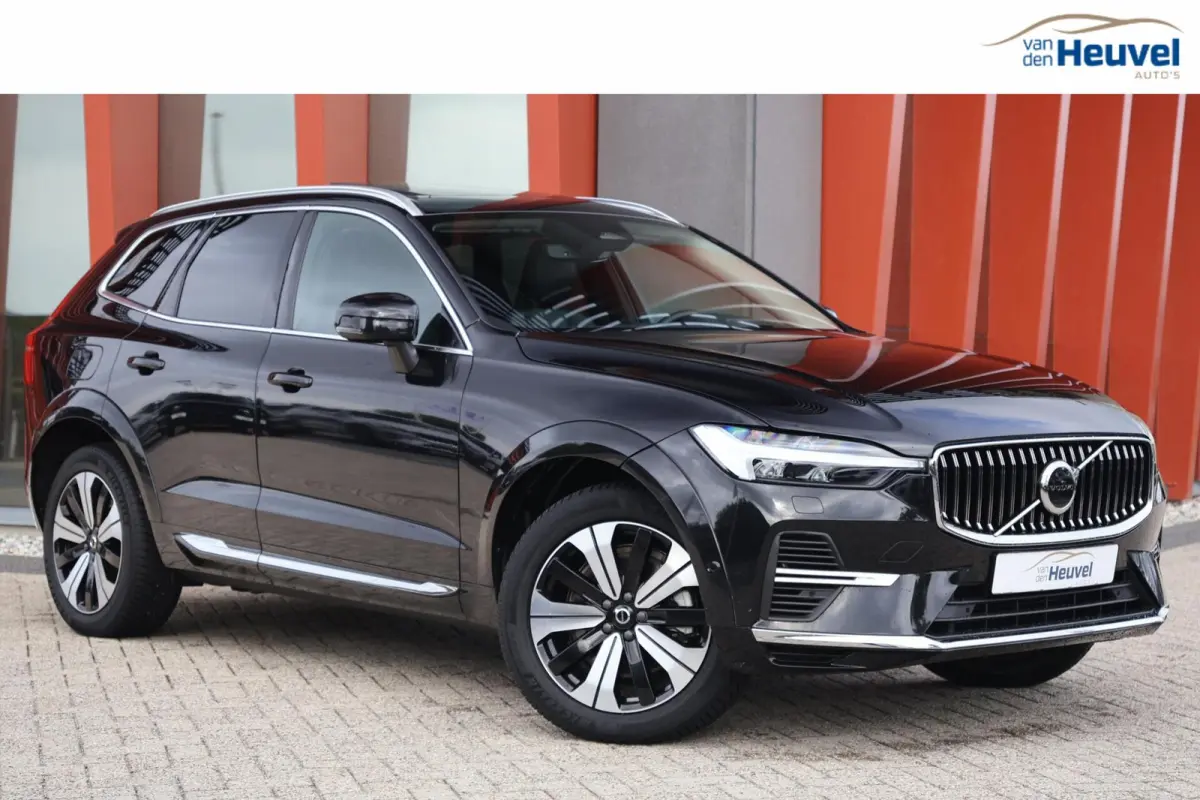 T8 Recharge AWD Ultimate Bright | Stoelverwarming | Trekhaak | Parkeercamera | Panoramadak | HUD | Pilot Assist | BLIS | Keyless