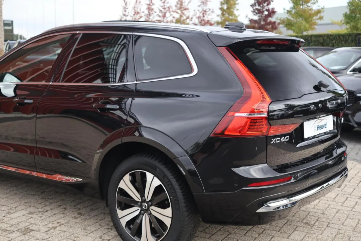 T8 Recharge AWD Ultimate Bright | Stoelverwarming | Trekhaak | Parkeercamera | Panoramadak | HUD | Pilot Assist | BLIS | Keyless