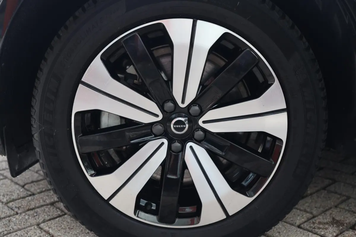 T8 Recharge AWD Ultimate Bright | Stoelverwarming | Trekhaak | Parkeercamera | Panoramadak | HUD | Pilot Assist | BLIS | Keyless