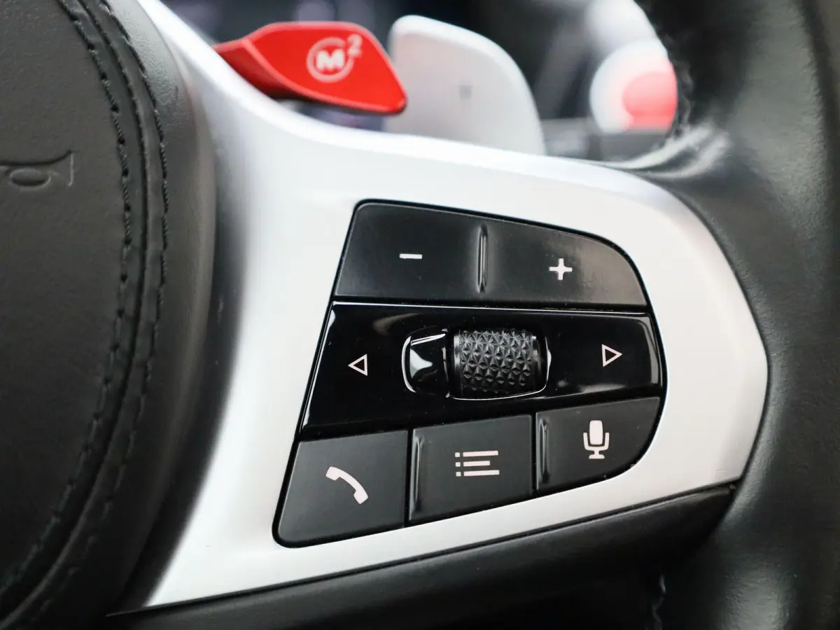 M Rijklaar prijs !! auto net grote beurt gehad | Apple/Android Play | Cruise | Head-Up | Keyless | Adaptive LED | Leder | Panorama Dak | PDC | Camera | Memory Seats | Dodehoek | Comfort Pakk