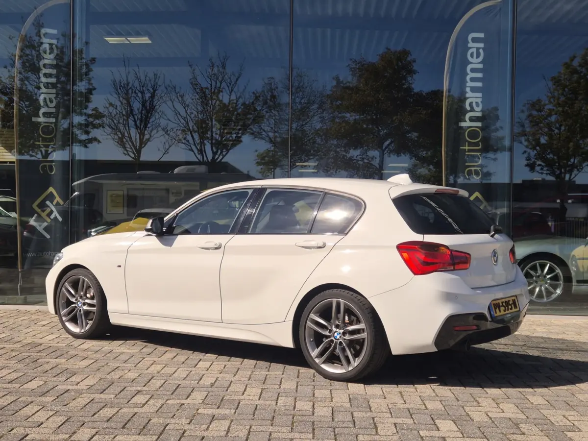 118i High Executive, M-Sport, facelift model (LCI 2) en rijklaar