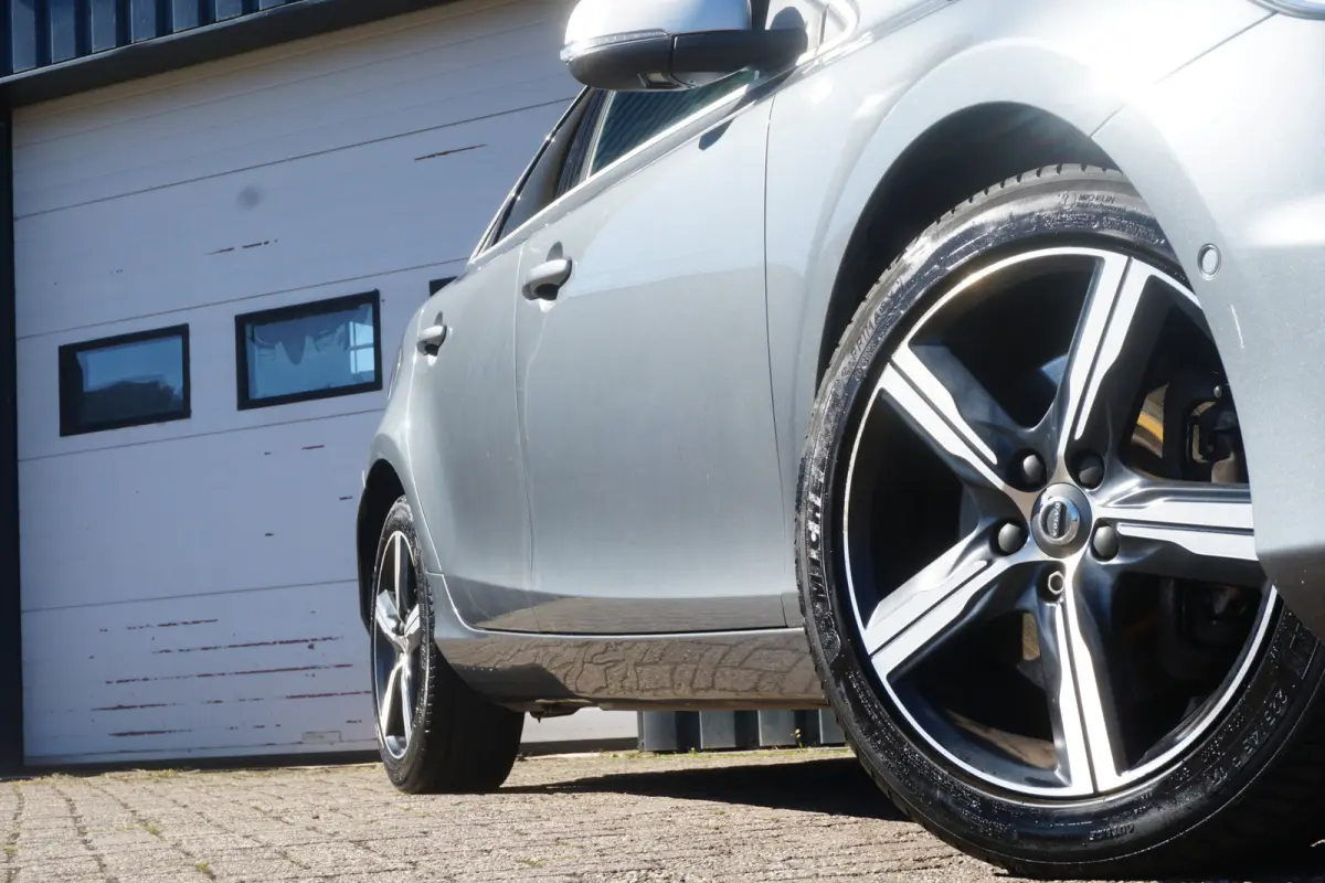 1.5 T3 Polar+ Sport R- Design | PANO | FULL LED | TREKHAAK | LEDER | STOELVERW. | BLIS |