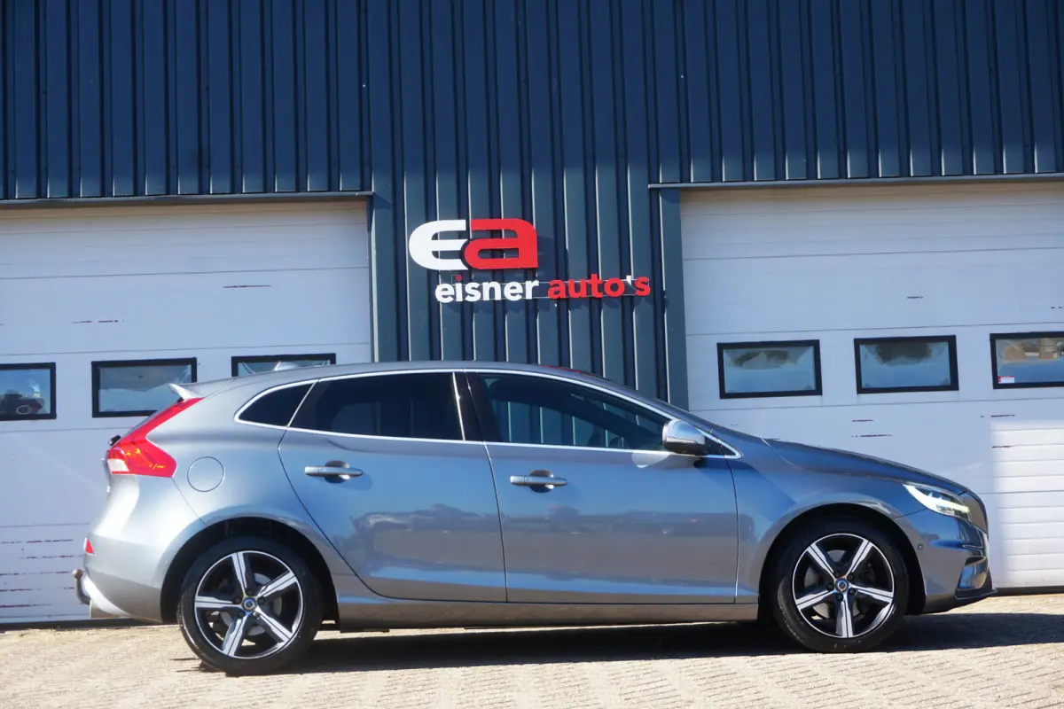 1.5 T3 Polar+ Sport R- Design | PANO | FULL LED | TREKHAAK | LEDER | STOELVERW. | BLIS |