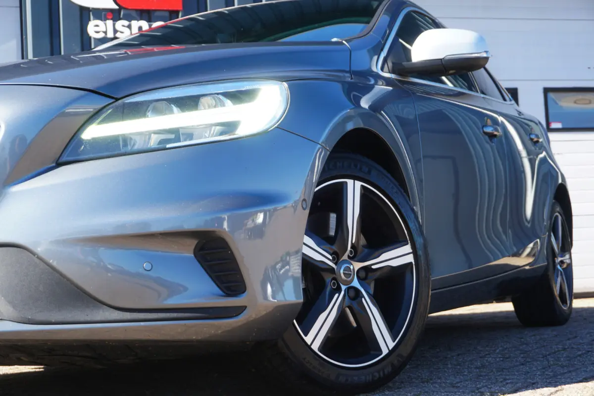 1.5 T3 Polar+ Sport R- Design | PANO | FULL LED | TREKHAAK | LEDER | STOELVERW. | BLIS |