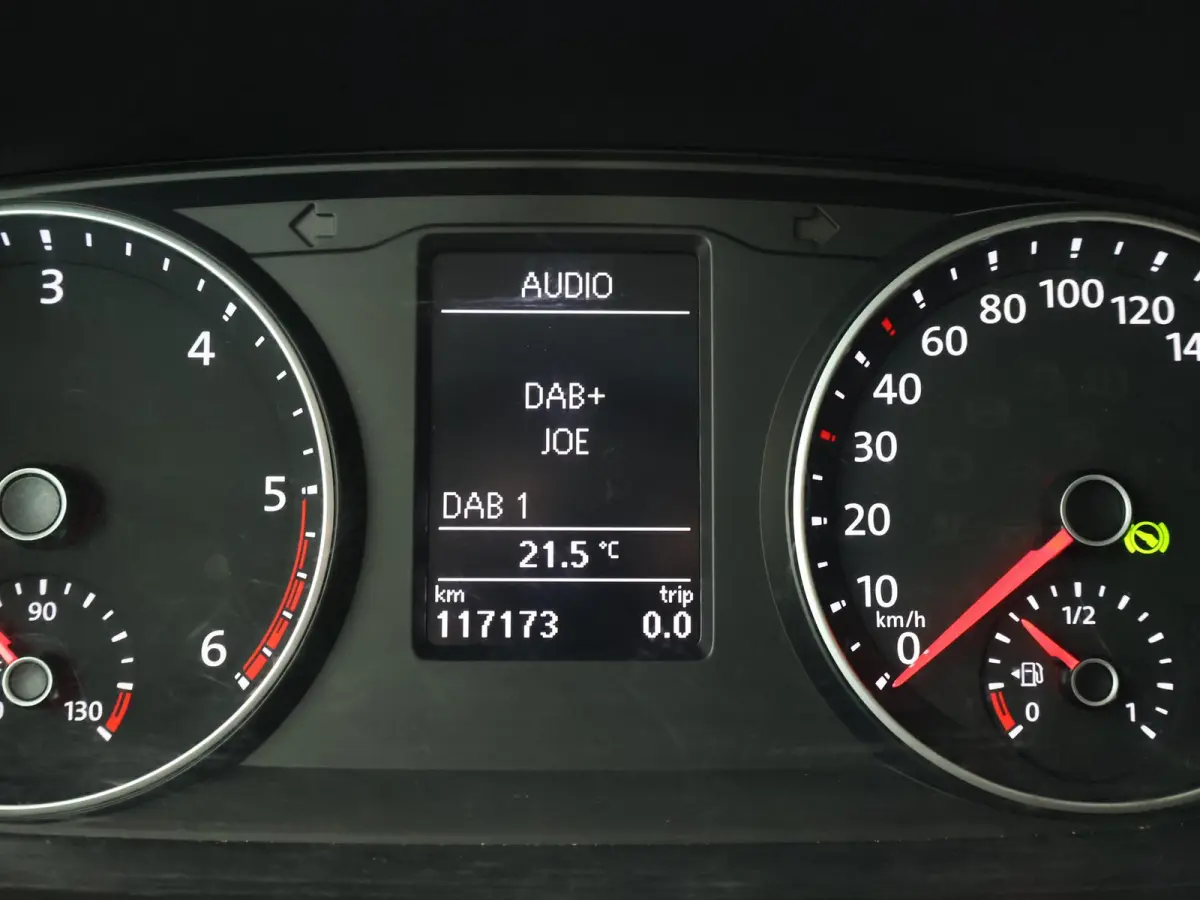 2.0 TDI 150 PK DSG L2H1 HIGHLINE + 2 SCHUIFDEUREN | APPLE CARPLAY | TREKHAAK | COMFORTSTOELEN