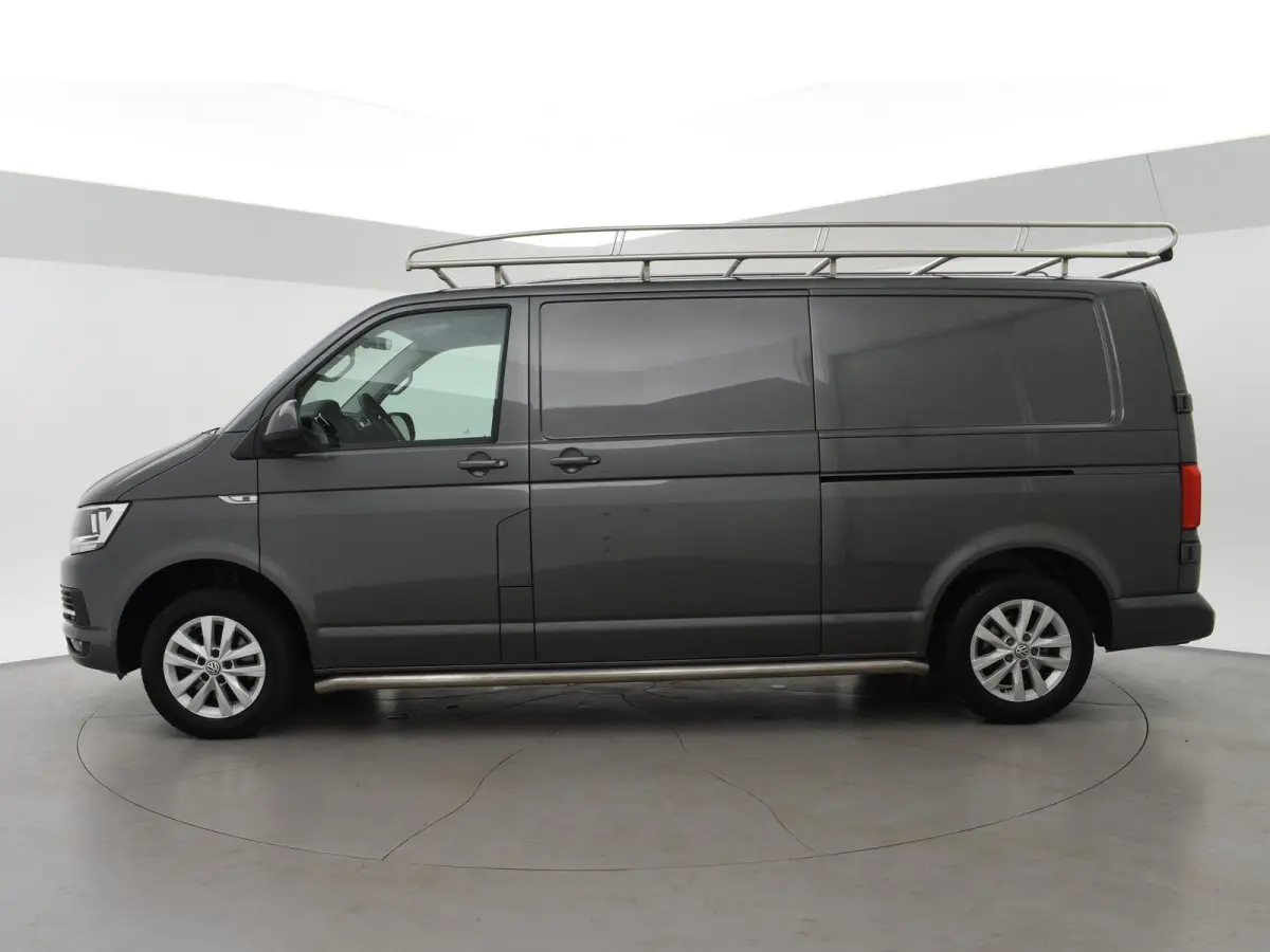2.0 TDI 150 PK DSG L2H1 HIGHLINE + 2 SCHUIFDEUREN | APPLE CARPLAY | TREKHAAK | COMFORTSTOELEN