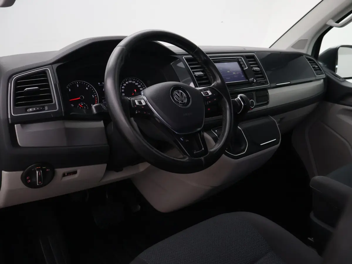 2.0 TDI 150 PK DSG L2H1 HIGHLINE + 2 SCHUIFDEUREN | APPLE CARPLAY | TREKHAAK | COMFORTSTOELEN