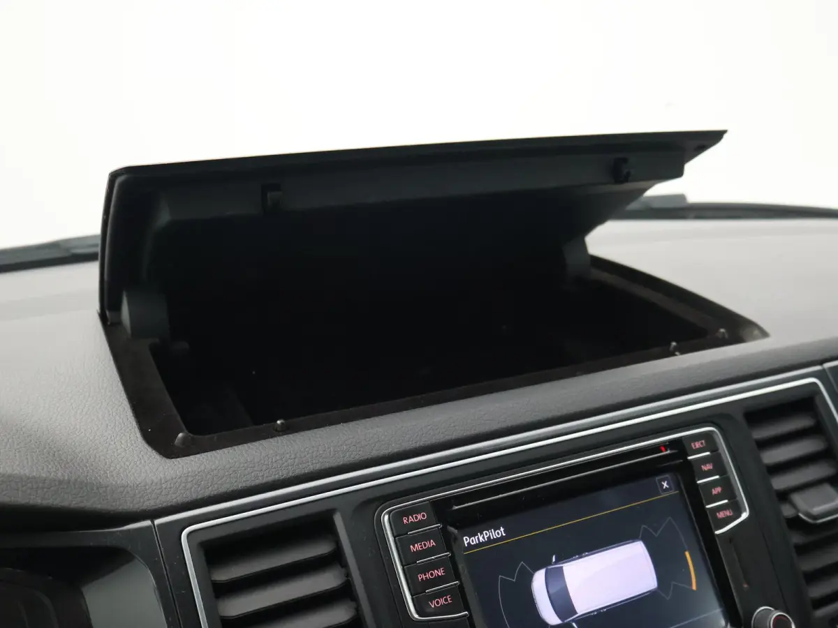 2.0 TDI 150 PK DSG L2H1 HIGHLINE + 2 SCHUIFDEUREN | APPLE CARPLAY | TREKHAAK | COMFORTSTOELEN