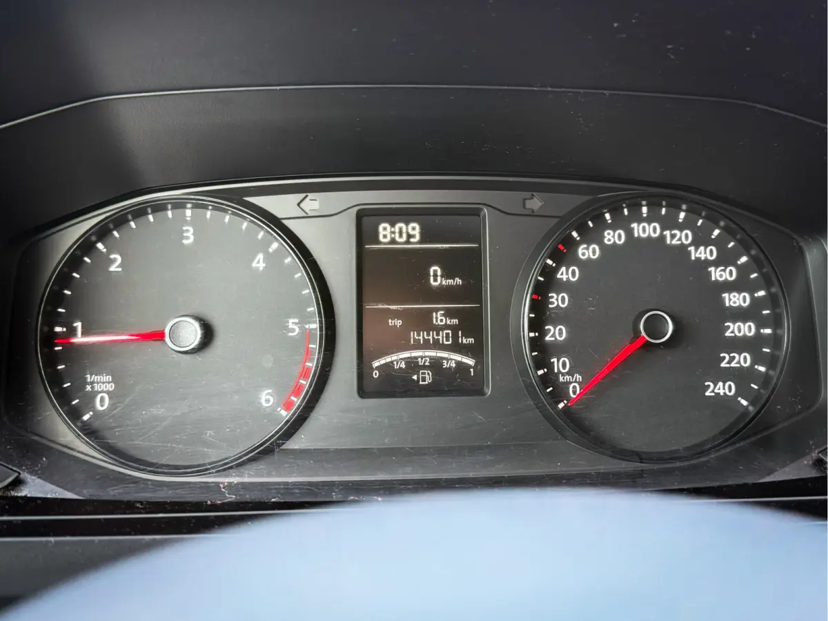 2.0 TDI L1H1 9 Pers / Airco / All Seas / Gps! ex btw bpm vrij !