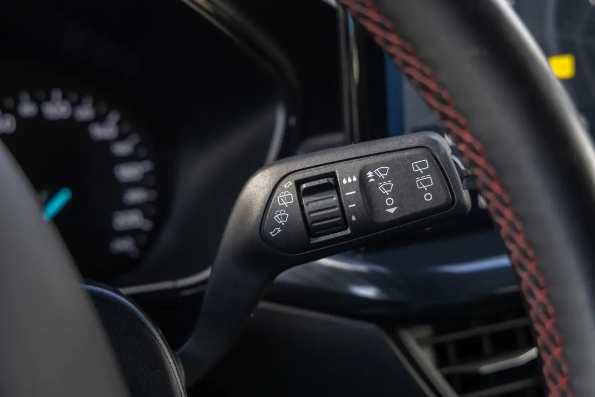 1.0 EcoBoost Hybrid ST-Line | Stoel/stuur/voorruit verwarming | Apple Carplay/Android Auto | Cruise control | Full-LED | Navigatiesysteem full map | Apple Carplay/Android Auto|telefoonintegr
