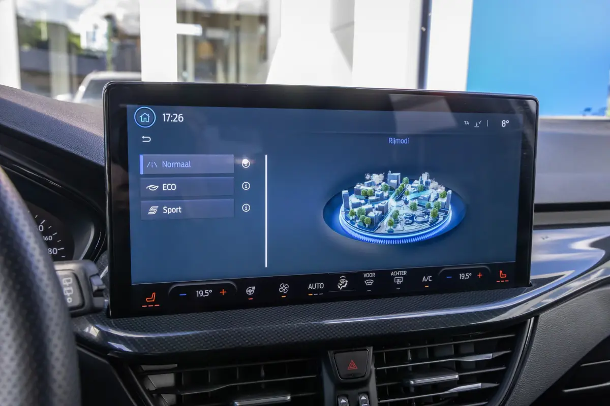 1.0 EcoBoost Hybrid ST-Line | Stoel/stuur/voorruit verwarming | Apple Carplay/Android Auto | Cruise control | Full-LED | Navigatiesysteem full map | Apple Carplay/Android Auto|telefoonintegr