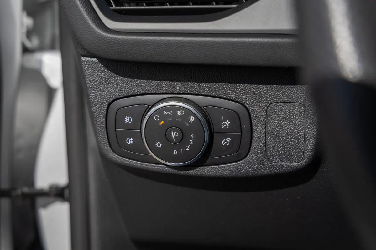 1.0 EcoBoost Hybrid ST-Line | Stoel/stuur/voorruit verwarming | Apple Carplay/Android Auto | Cruise control | Full-LED | Navigatiesysteem full map | Apple Carplay/Android Auto|telefoonintegr