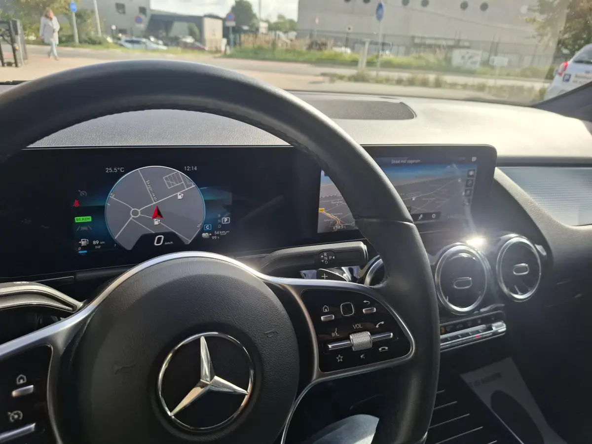 250 e Business Solution Luxury Limited