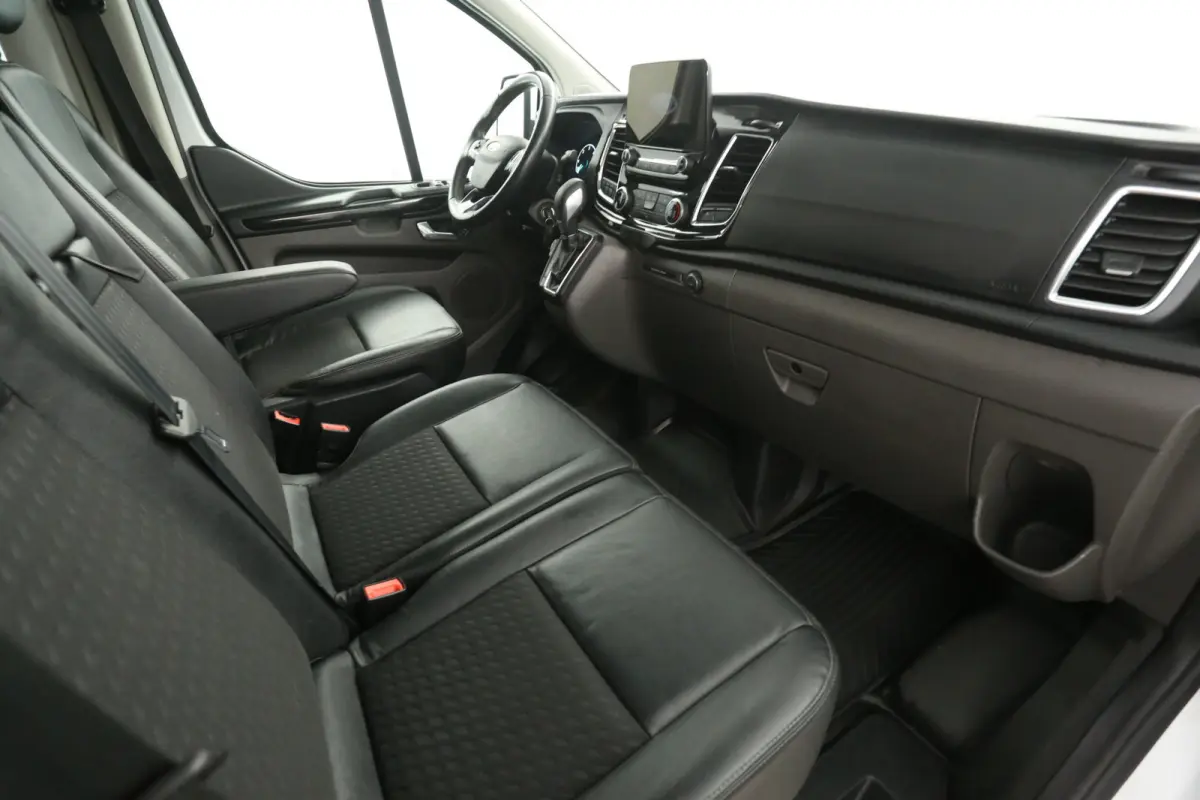 2.0 TDCI L2H1 185PK Sport | Automaat | Airco | Cruise | Carplay | Camera | 3 Zits | Trekhaak | 2xSchuifdeur