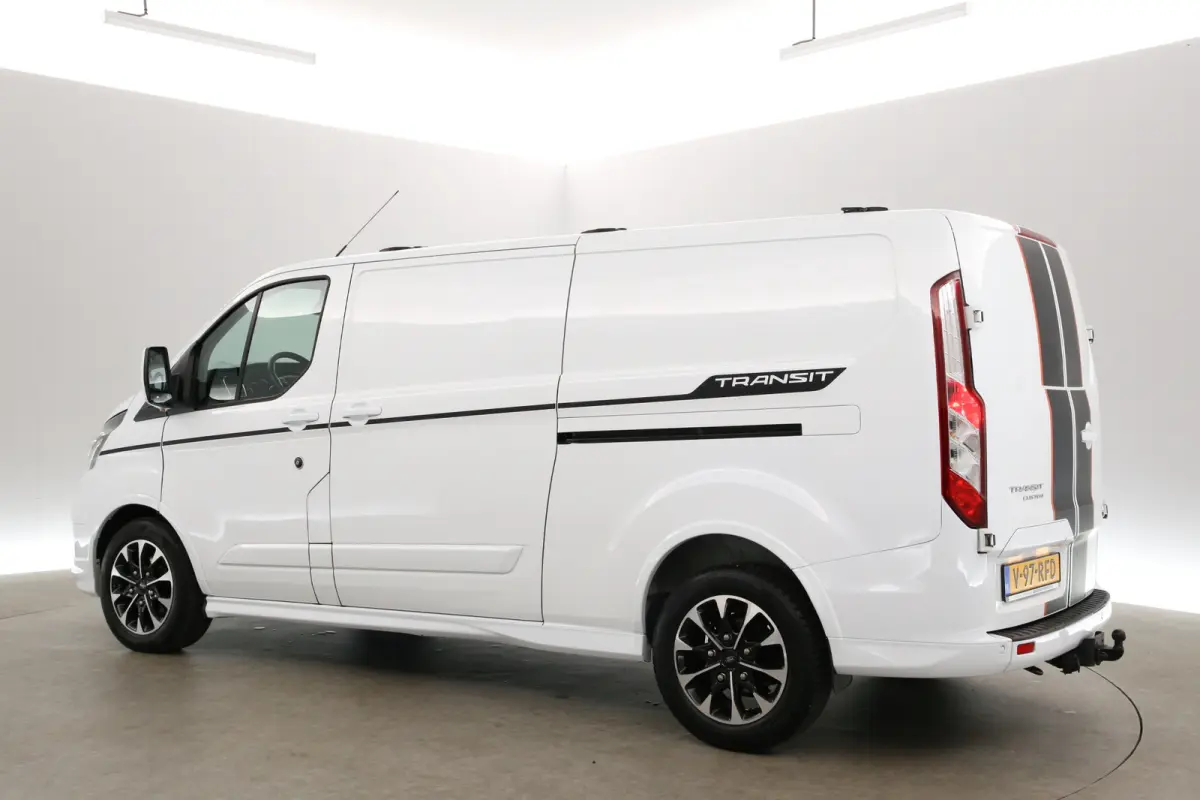 2.0 TDCI L2H1 185PK Sport | Automaat | Airco | Cruise | Carplay | Camera | 3 Zits | Trekhaak | 2xSchuifdeur
