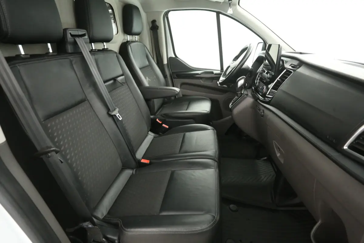 2.0 TDCI L2H1 185PK Sport | Automaat | Airco | Cruise | Carplay | Camera | 3 Zits | Trekhaak | 2xSchuifdeur