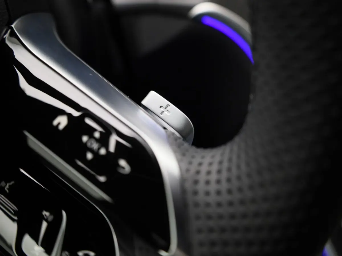 300 D AMG 4MATIC 269 pk | Trekhaak | Navigatie | Camera | Elec stoelverstelling |