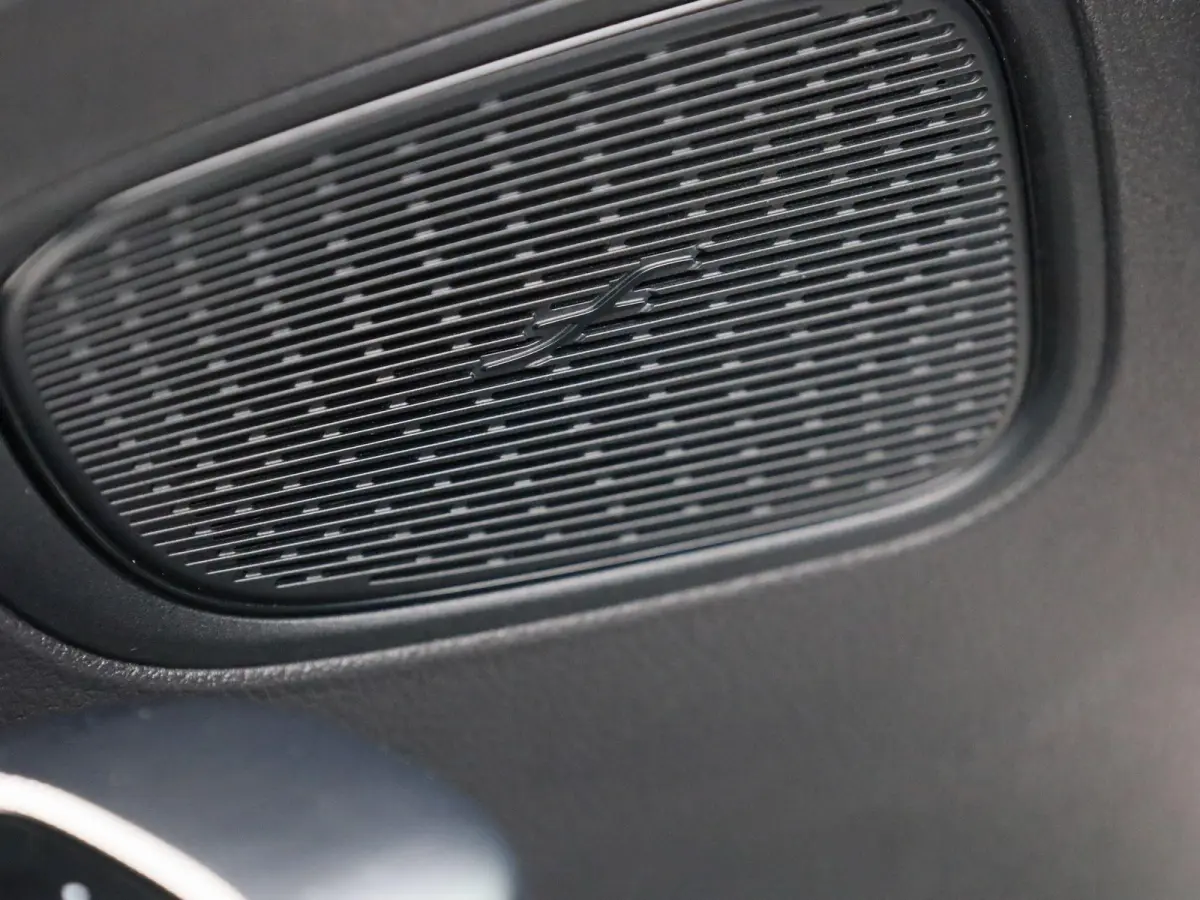 300 D AMG 4MATIC 269 pk | Trekhaak | Navigatie | Camera | Elec stoelverstelling |