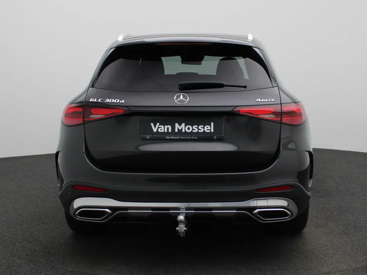 300 D AMG 4MATIC 269 pk | Trekhaak | Navigatie | Camera | Elec stoelverstelling |