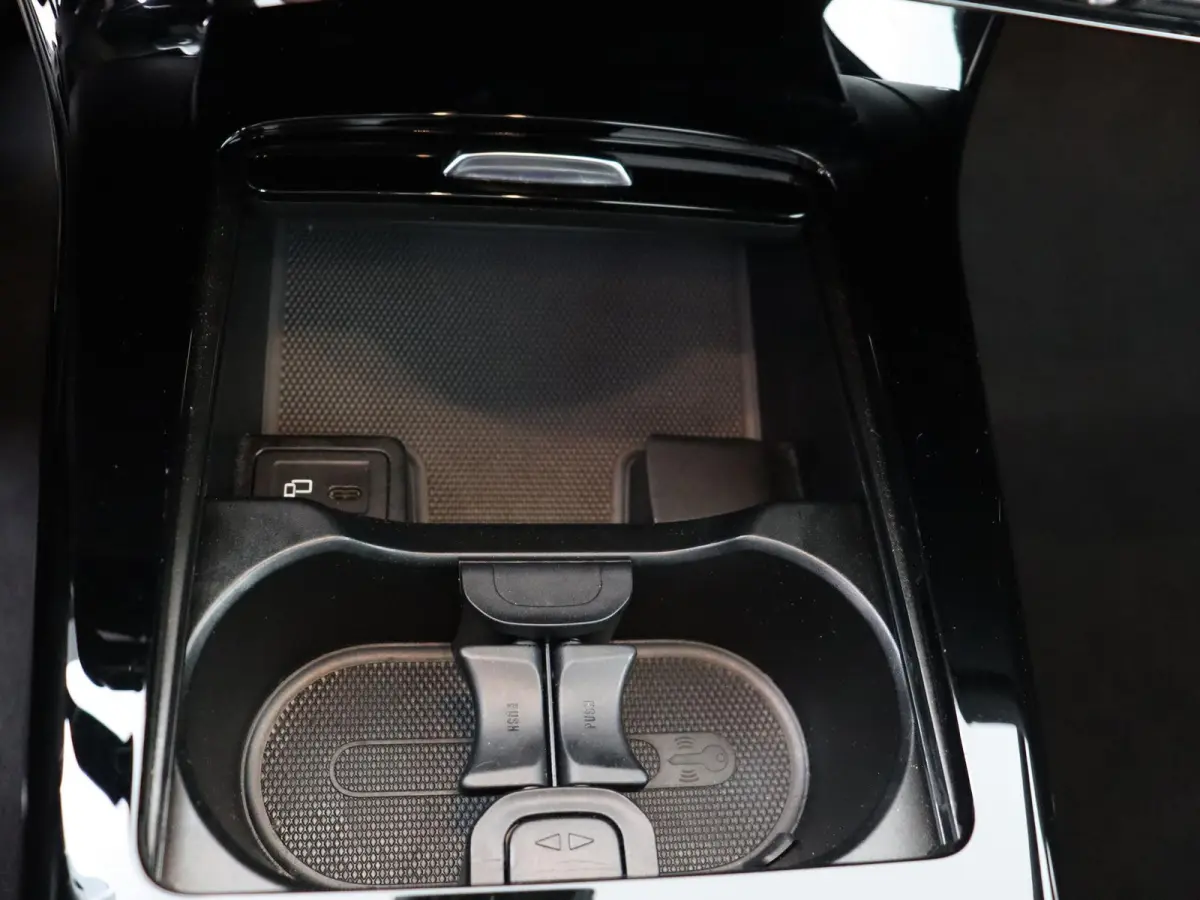 180 Business Solution AMG Night Upgrade / Panoramadak/ Night/