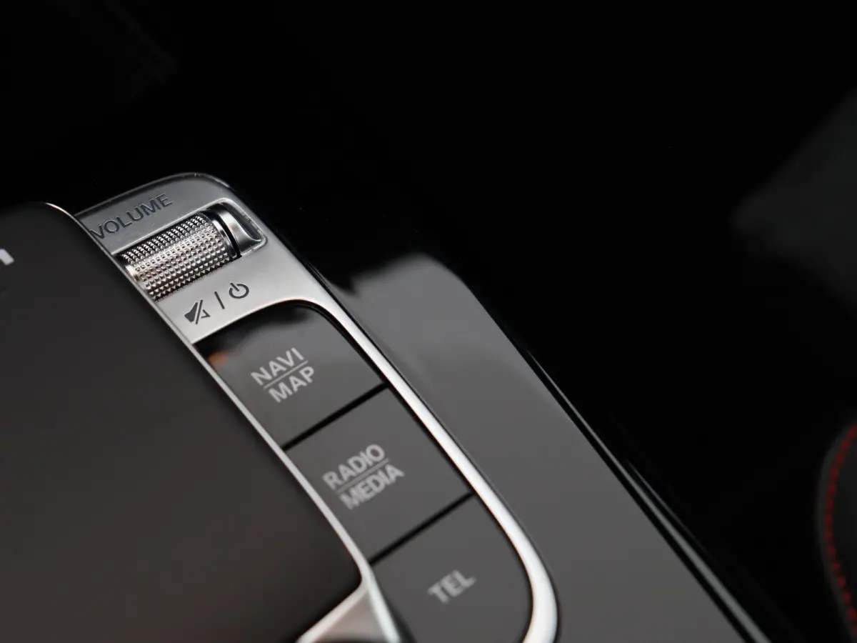 180 Business Solution AMG Night Upgrade / Panoramadak/ Night/