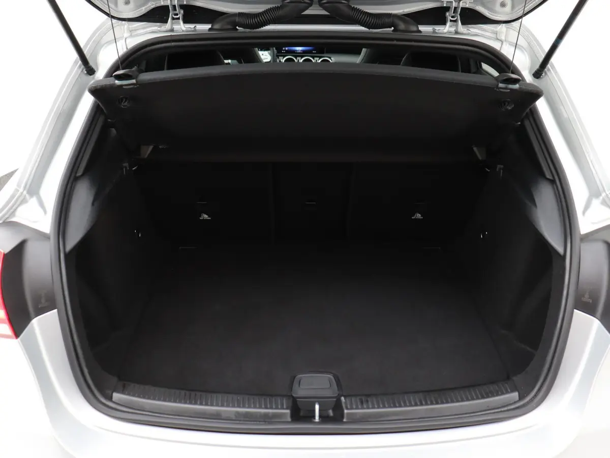 180 Business Solution AMG Night Upgrade / Panoramadak/ Night/