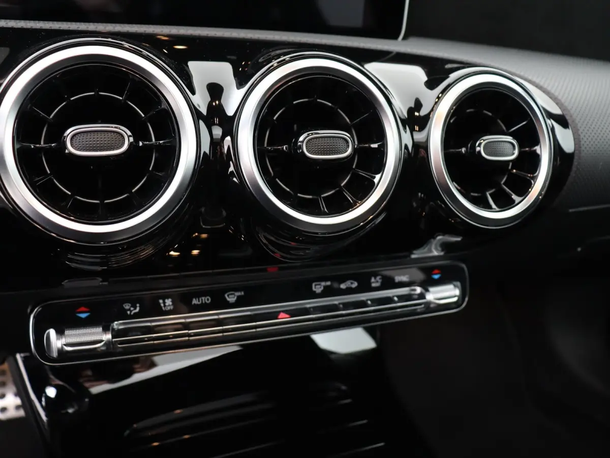 180 Business Solution AMG Night Upgrade / Panoramadak/ Night/