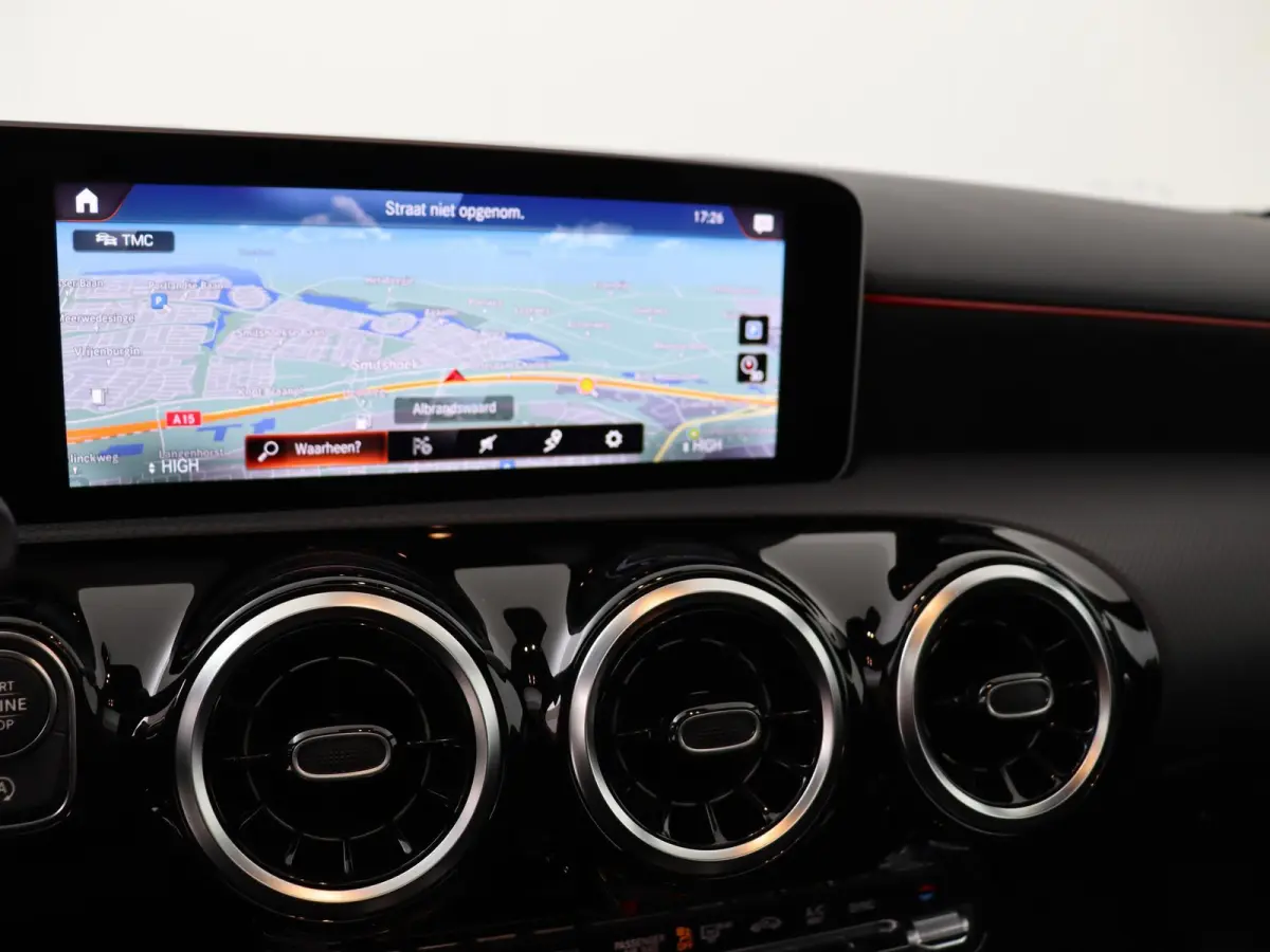180 Business Solution AMG Night Upgrade / Panoramadak/ Night/