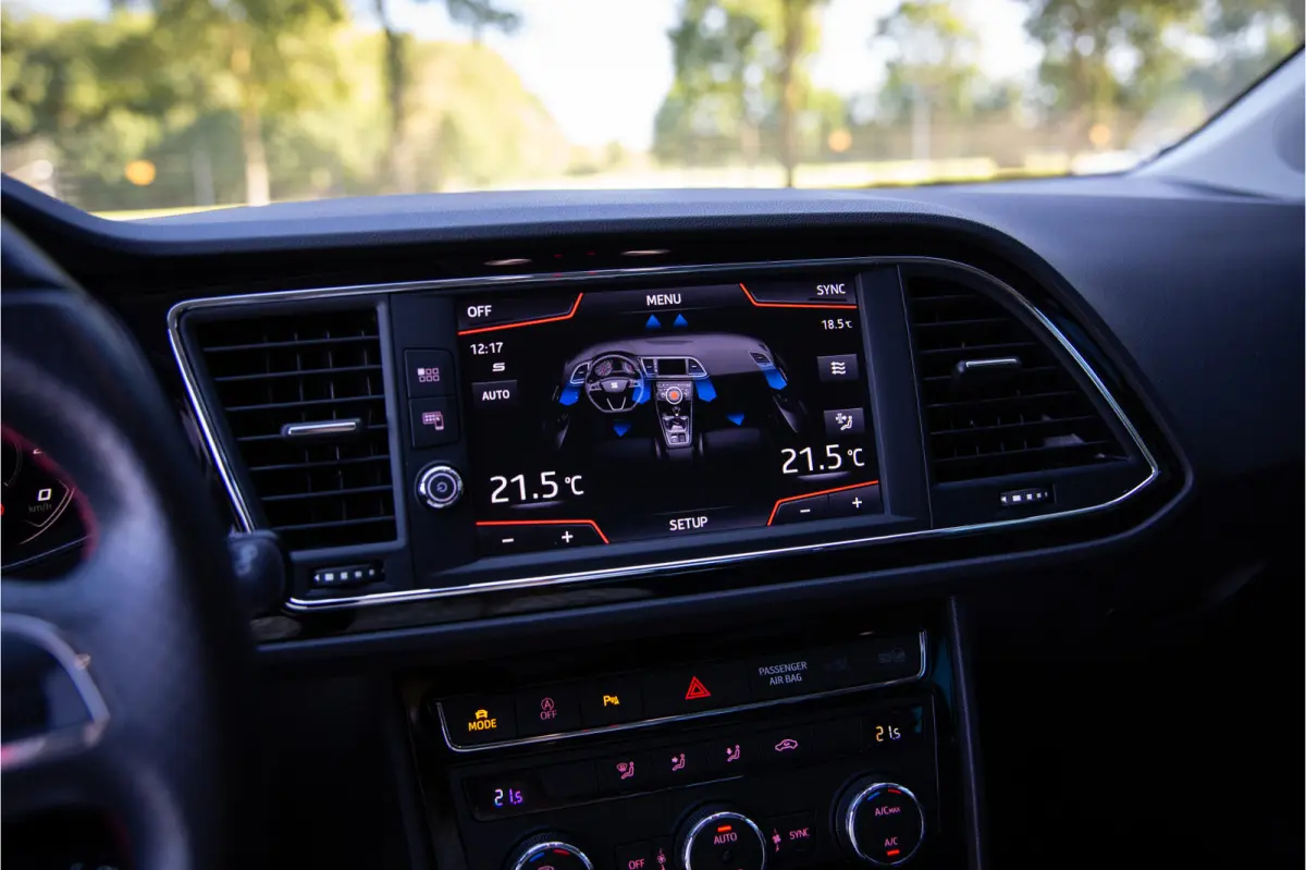 1.5 TSI FR Business Intense , Pano, Beats, Adap. Cruise, Virt. Cockpit