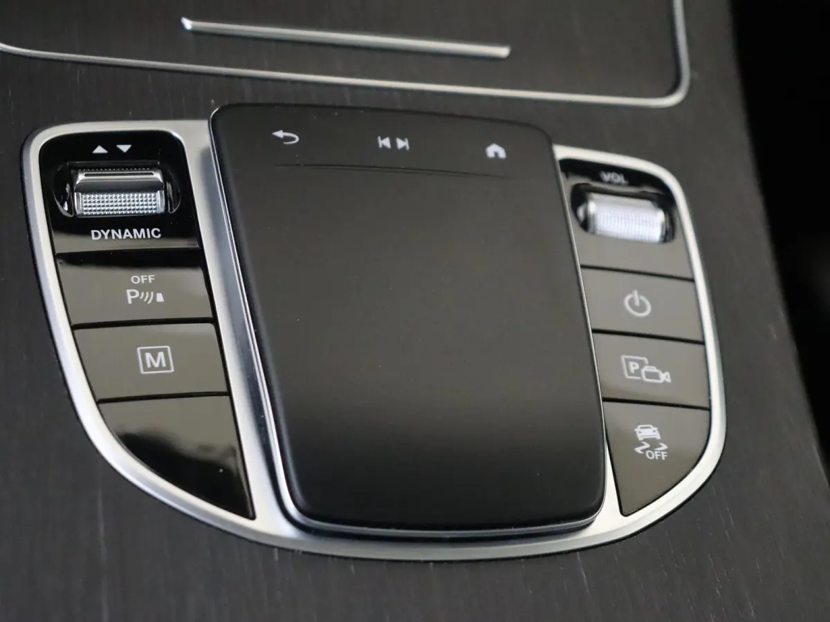 4MATIC / Panoramadak/ Night/ Memory/ DISTRONIC/ El. Trekhaak