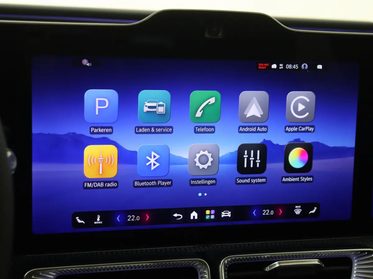 400 4MATIC Launch Edition 94 kWh Dakverlichting - Rijassistentiepakket Plus - Nightpakket - Sportstoelen - Trekhaak