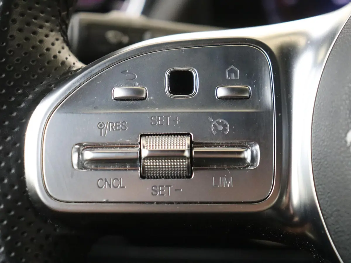 250 e AMG Line