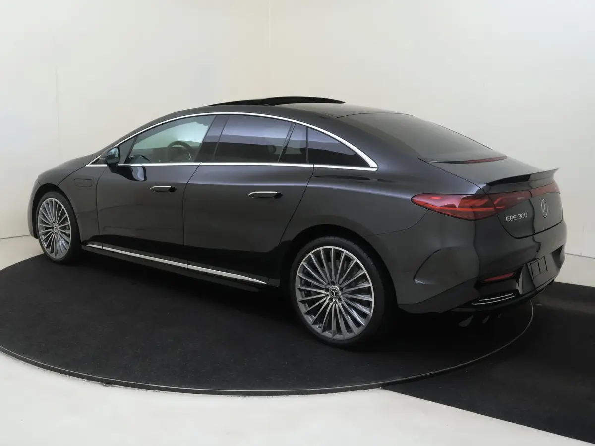 300 Business Solution AMG 90 kWh Luchtvering - Achterasbesturing - Burmester - Thermotronic - 21 Inch