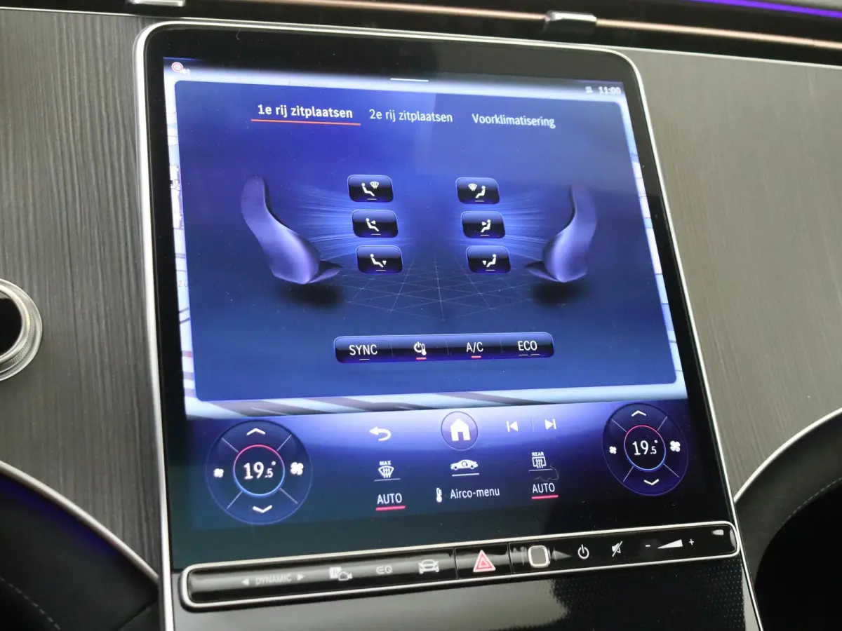 300 Business Solution AMG 90 kWh Luchtvering - Achterasbesturing - Burmester - Thermotronic - 21 Inch